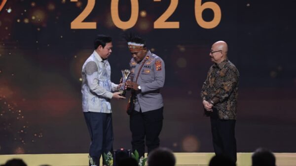Polisi Tapal Batas dan Pedalaman Hoegeng Awards 2026 Diraih Iptu Motalip Litiloly, Bukti Pengabdian Humanis di Nduga