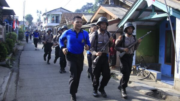 SPN Polda Metro Gelar Ekspedisi Darat, Bentuk Siswa Polri Presisi, Humanis, dan Dekat dengan Masyarakat