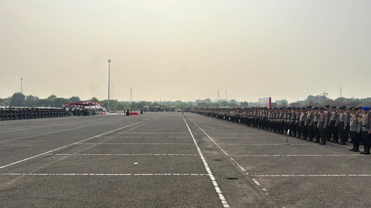 Brimob Polda Metro Jaya Siagakan 1.180 Personel Amankan Pilkades Serentak di Kabupaten Bekasi