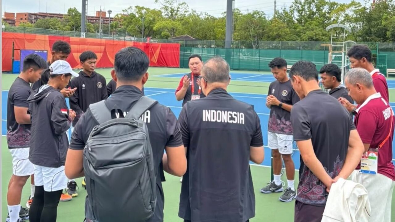 WAKAPOLRI UCAPKAN SELAMAT, PERSONEL POLRI ANTARKAN SOFT TENNIS INDONESIA RAIH MEDALI DI ASIAN GAMES NAGOYA