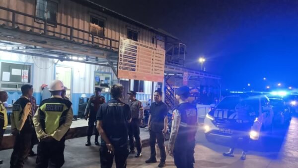 Patroli Dini Hari di Tanjung Priok, Polisi Antisipasi Kejahatan Jalanan