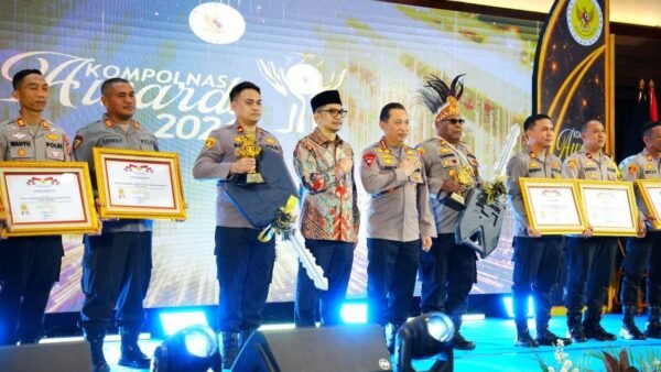 Kapolri: Jadikan Keluhan Masyarakat sebagai Peringatan Dini Pembenahan Polri